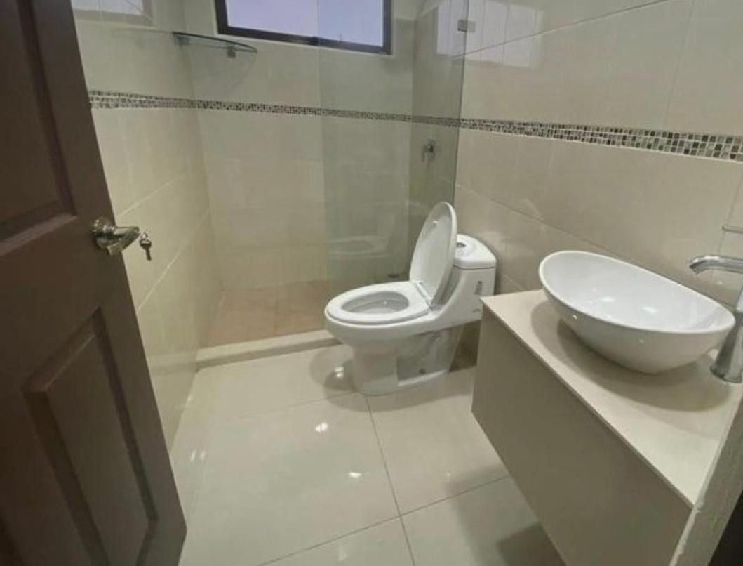 Room Con Bano Privado Sagrada Familia Barselona Dış mekan fotoğraf